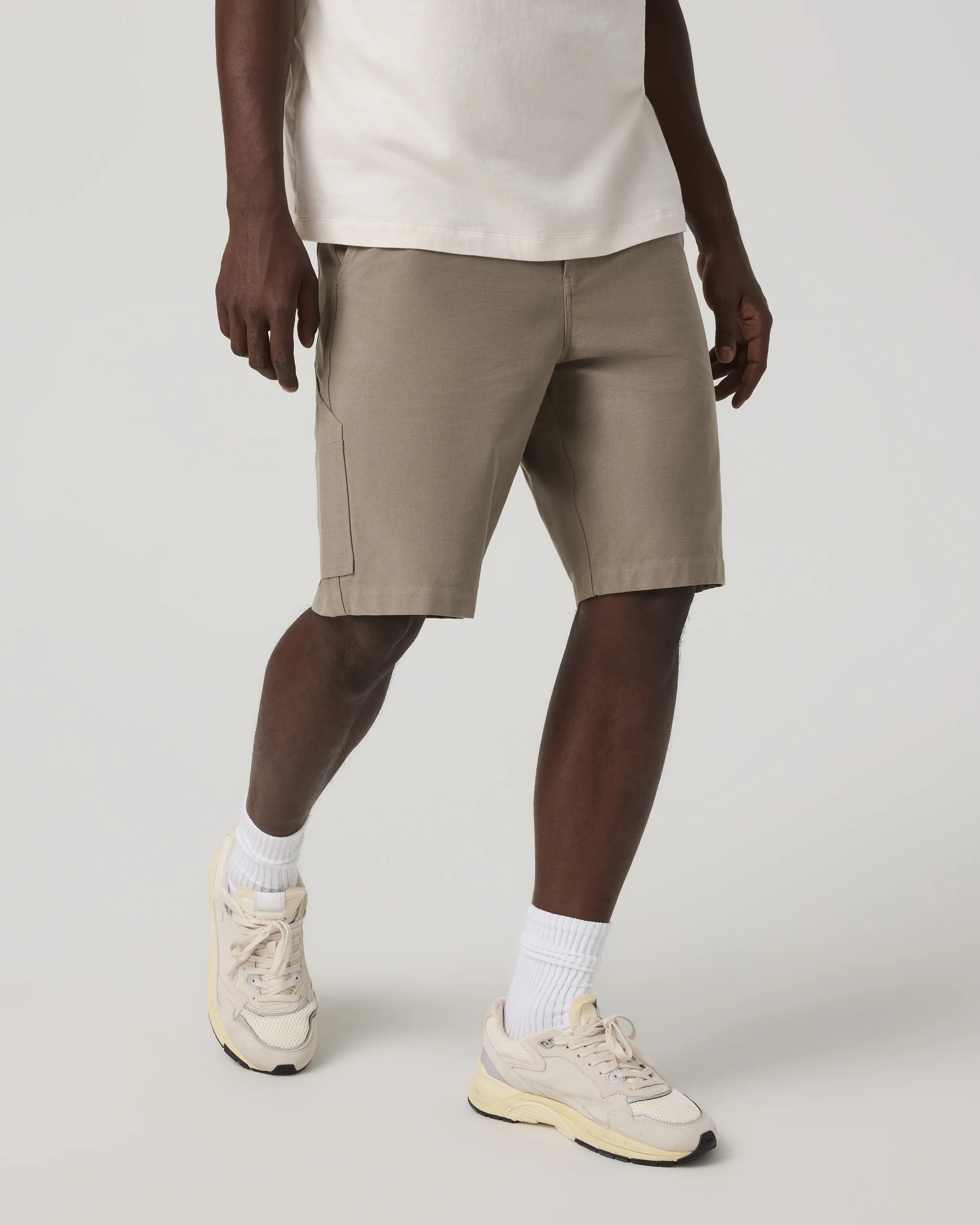 Vuori Meta? Canvas Carpenter Short 10"