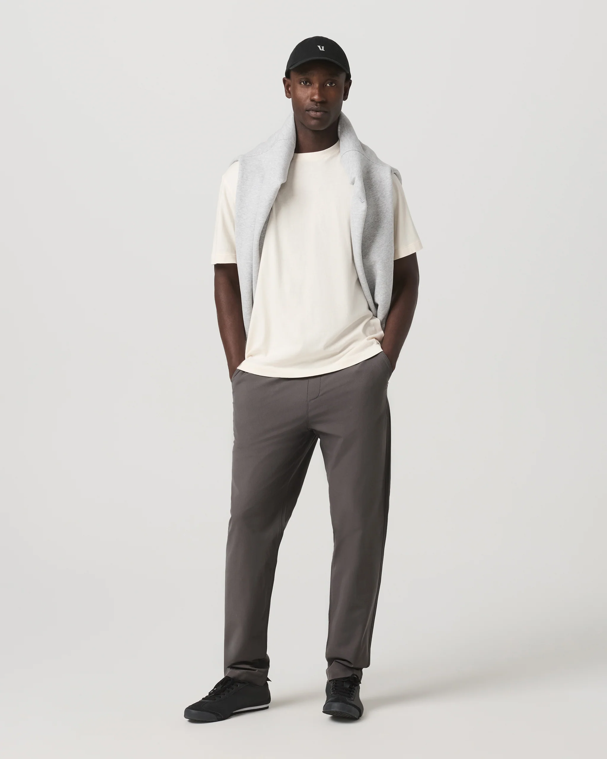 Vuori Meta? Elastic Waist Pant Classic Fit 32"