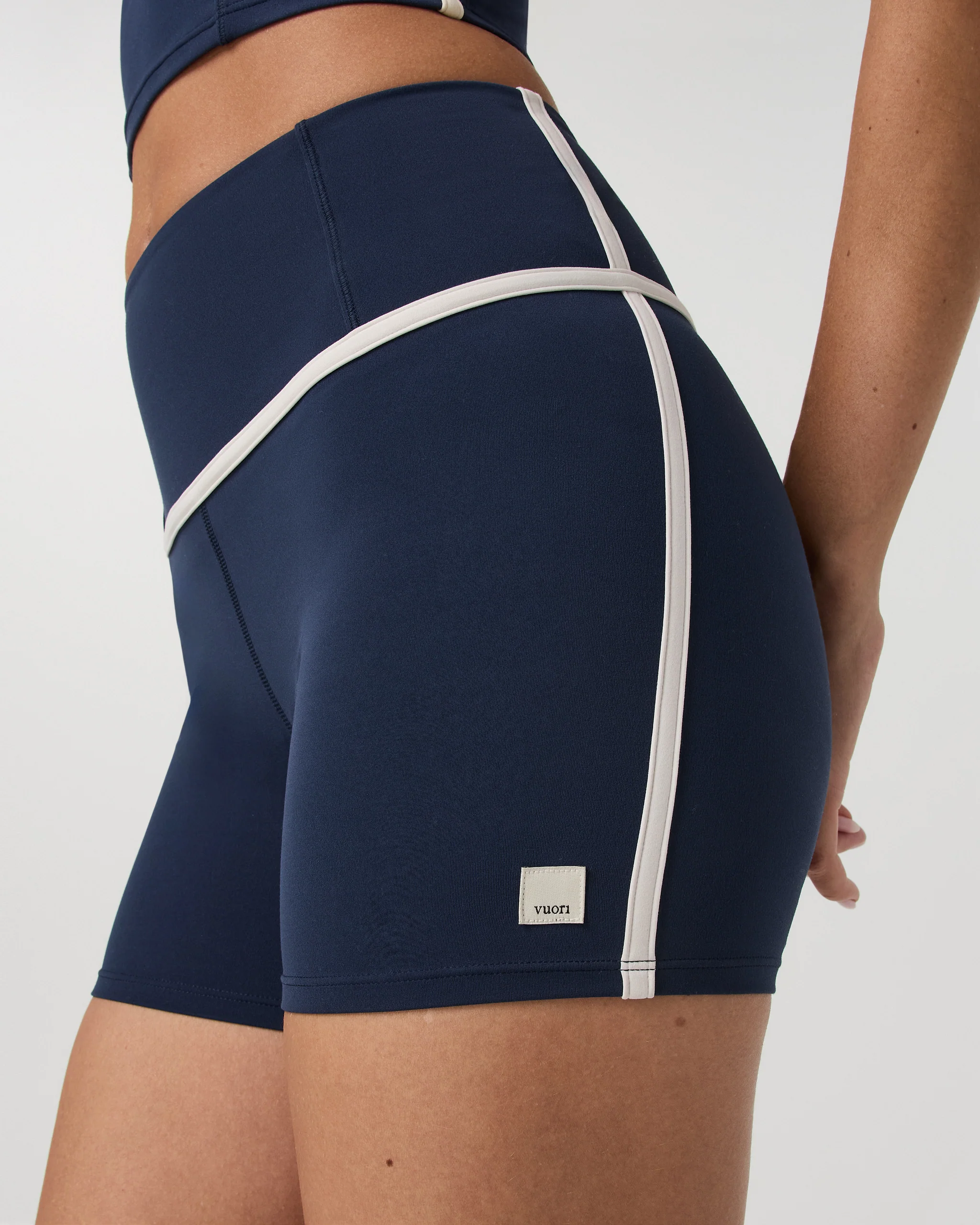 Vuori AllTheFeels? Corset Short 4"